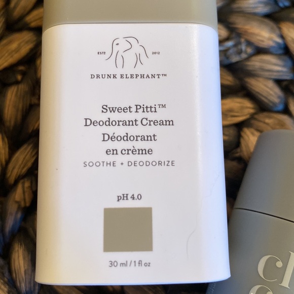 3 for $10 / 2pc Travel size deodorant duo - Picture 2 of 7